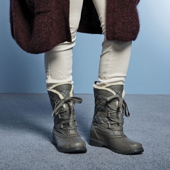 KEDS Gray Snow Day Boots - Picture 6 of 7